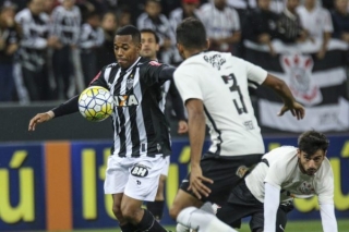 Robinho criou as principais chances do Atlético, mas equipe não conseguiu balançar as redes no Itaquerão (Foto: ACO/Atlético) Robinho criou as principais chances do Atlético, mas equipe não conseguiu balançar as redes no Itaquerão (Foto: ACO/Atlético)