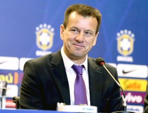Dunga convoca primeira lista após seu retorno à Seleção (Foto: André Durão / Globoesporte.com) Dunga convoca primeira lista após seu retorno à Seleção (Foto: André Durão / Globoesporte.com)