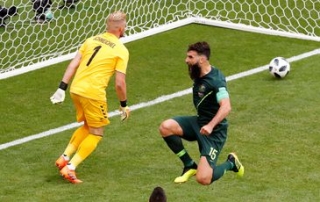 Austrália e Dinamarca jogam partida em Samara durante a Copa da Rússia 2018 (Foto: David Gray/Reuters Austrália e Dinamarca jogam partida em Samara durante a Copa da Rússia 2018 (Foto: David Gray/Reuters