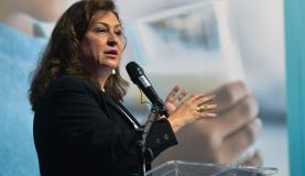 Segundo a ministra Kátia Abreu, os recursos aplicados indicam a existência de cerca de um milhão de pescadores artesanais (Foto: Elza Fiúza/Agência Brasil) Segundo a ministra Kátia Abreu, os recursos aplicados indicam a existência de cerca de um milhão de pescadores artesanais (Foto: Elza Fiúza/Agência Brasil)