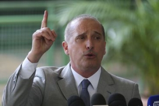 Ministro extraordinário do governo de transição, Onyx Lorenzoni, nega recebimento d caixa 2 (Foto: Agência Brasil) Ministro extraordinário do governo de transição, Onyx Lorenzoni, nega recebimento d caixa 2 (Foto: Agência Brasil)