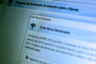 O programa da Declaração do Imposto de Renda Pessoa FÃsica 2016, ano-base 2015, está disponÃvel no site da Receita Federal (Foto: Marcelo Camargo/Agência Brasil) O programa da Declaração do Imposto de Renda Pessoa FÃsica 2016, ano-base 2015, está disponÃvel no site da Receita Federal (Foto: Marcelo Camargo/Agência Brasil)