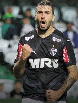 Pratto foi fundamental na reta final do turno e precisará repetir no returno (Foto: Paulo Lisboa) Pratto foi fundamental na reta final do turno e precisará repetir no returno (Foto: Paulo Lisboa)