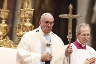 Papa pede aos governos europeus que acolham migrantes (Foto: Agência Lusa/EPA/Giuseppe Lami/Direitos Reservados) Papa pede aos governos europeus que acolham migrantes (Foto: Agência Lusa/EPA/Giuseppe Lami/Direitos Reservados)