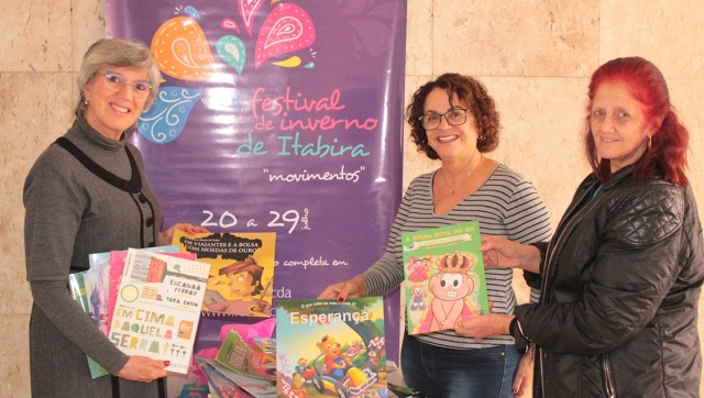 Durante o Festival de Inverno de Itabira, a entrada para algumas atrações estava condicionada à troca por livros infantis e infanto-juvenis (Foto: Gustavo Linhares/Divulgação) Durante o Festival de Inverno de Itabira, a entrada para algumas atrações estava condicionada à troca por livros infantis e infanto-juvenis (Foto: Gustavo Linhares/Divulgação)