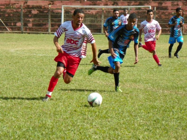 Partidas desse domingo foram marcadas por muitos gols. (Divulgação) Partidas desse domingo foram marcadas por muitos gols. (Divulgação)