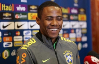 Elias deixará o Sporting pela segunda vez, brigou na primeira passagem e não brilhou na segunda (Foto: Rafael Ribeiro/CBF) Elias deixará o Sporting pela segunda vez, brigou na primeira passagem e não brilhou na segunda (Foto: Rafael Ribeiro/CBF)