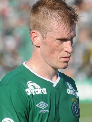 Douglas Grolli está perto de assinar com o Cruzeiro (Foto: Cleberson Silva/Chapecoense) Douglas Grolli está perto de assinar com o Cruzeiro (Foto: Cleberson Silva/Chapecoense)