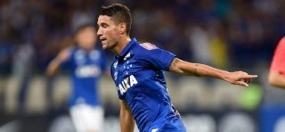 Thiago Neves marcou o primeiro gol do Cruzeiro na Sul-Americana 2017 (Foto: Douglas Magno/AFP) Thiago Neves marcou o primeiro gol do Cruzeiro na Sul-Americana 2017 (Foto: Douglas Magno/AFP)