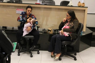 O curso recebeu mais de 50 gestantes e seus acompanhantes ( Foto: Tatiana Linhares) O curso recebeu mais de 50 gestantes e seus acompanhantes ( Foto: Tatiana Linhares)
