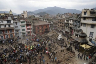 Mais de 1,4 milhão de pessoas precisam de alimentos no Nepal, informou a ONU, alertando também para a falta de água e abrigo (Foto: Lusa) Mais de 1,4 milhão de pessoas precisam de alimentos no Nepal, informou a ONU, alertando também para a falta de água e abrigo (Foto: Lusa)