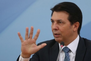 O deputado Arthur Maia fala sobre mudanças na reforma da Previdência Social após reunião no Palácio do Planalto (Foto: José Cruz/Agência Brasil) O deputado Arthur Maia fala sobre mudanças na reforma da Previdência Social após reunião no Palácio do Planalto (Foto: José Cruz/Agência Brasil)