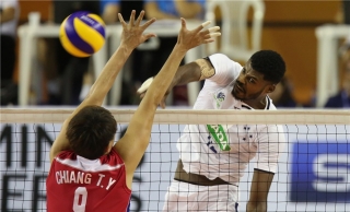 Sada Cruzeiro, de Isac, não encontrou resistência no Taichung Bank (Foto: Divulgação/FIVB) Sada Cruzeiro, de Isac, não encontrou resistência no Taichung Bank (Foto: Divulgação/FIVB)