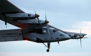 O voo de hoje, que durou uma hora, foi o terceiro feito pelo aviÃ£o (Foto: DivulgaÃ§Ã£o)