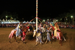 Foram realizadas novena, confissÃµes, missas, carreata de Santo Amaro, missa e benÃ§Ã£o de cavaleiros, encontro ciclÃ­stico, barraquinhas e shows