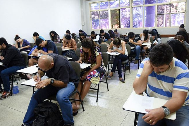 Inscrições para o Encceja começam nesta segunda-feira