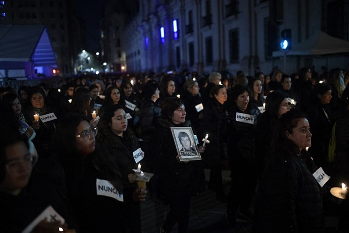 Ditadura de Pinochet vendeu 55 crianças na Itália