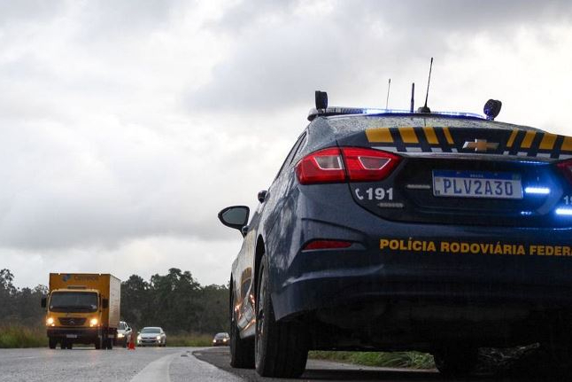 Polícia Rodoviária Federal encerra hoje à meia-noite Operação Finados