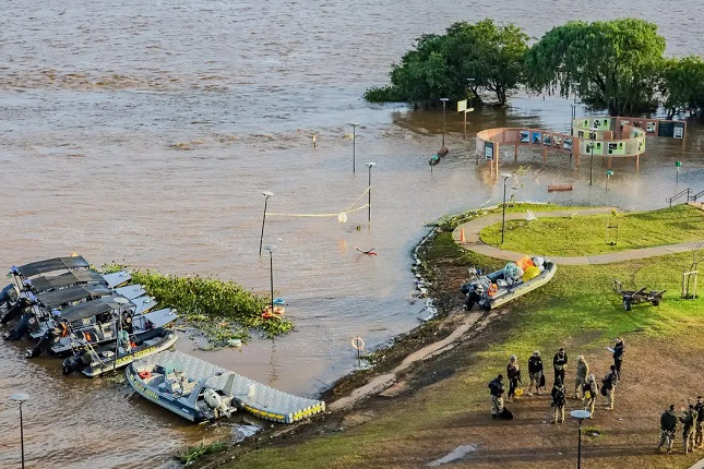 Chuvas no RS deixam 154 mortos e mais de 618 mil pessoas fora de casa