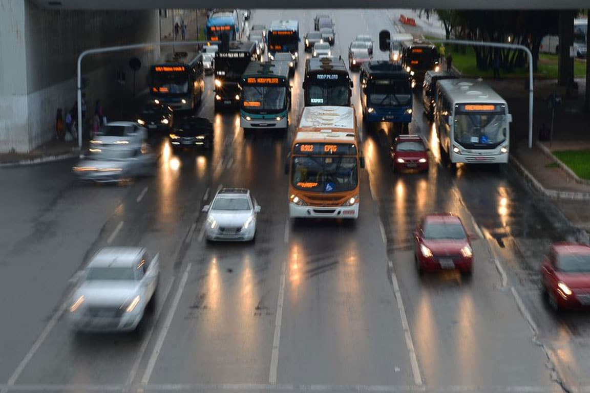 Governo de Minas promove mutirão para regularização do licenciamento de veículos