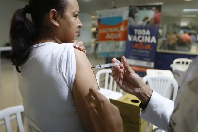 Minas Gerais inicia vacinação contra a influenza